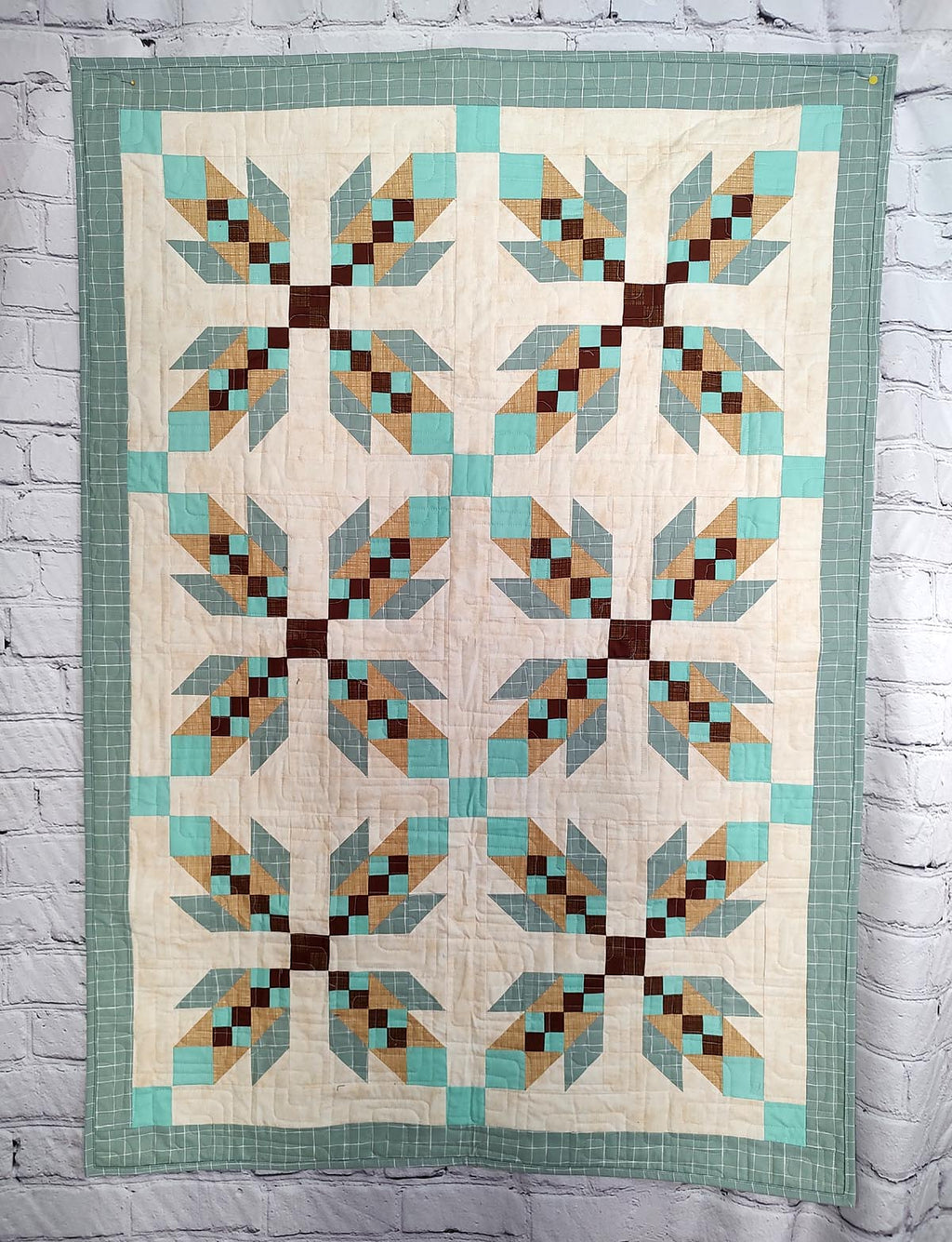 BL283 Bear Hugs Quilt pattern 3 sizes