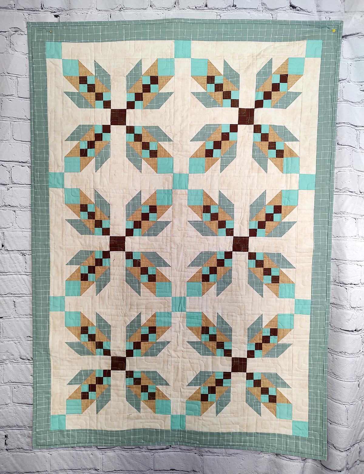 BL283 Bear Hugs Quilt pattern 3 sizes
