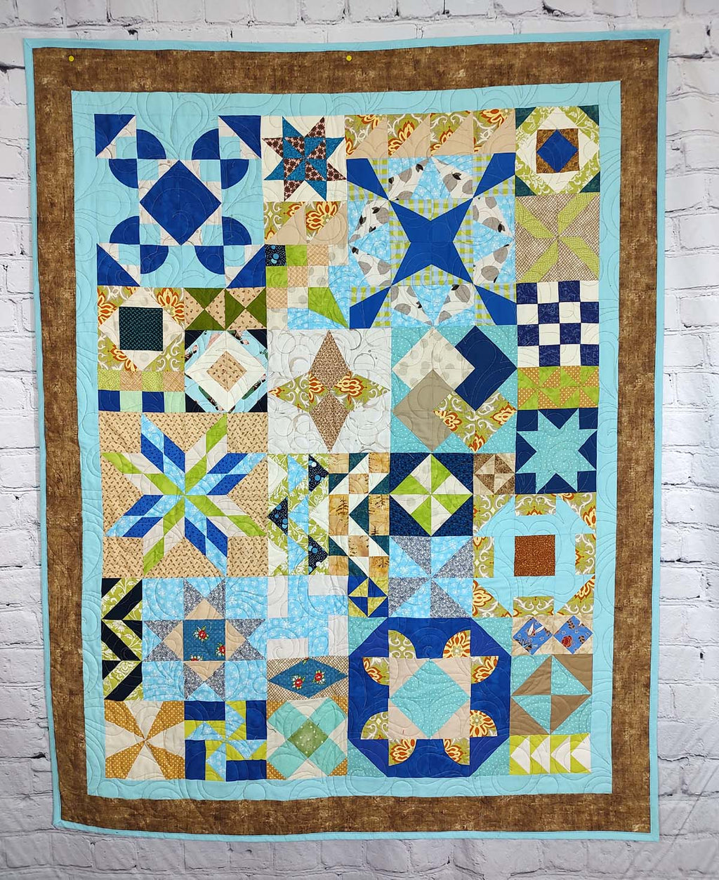 BL163 Jumbled Sampler Quilt Accuquilt friendly!