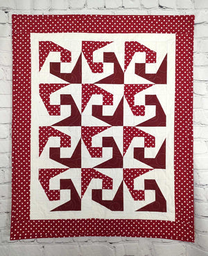 Plagues red and white Modern baby lap quilt