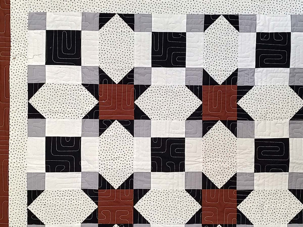 BL250 Vanishing Quilt pattern 3 sizes Accuquilt friendly rotary cutting included