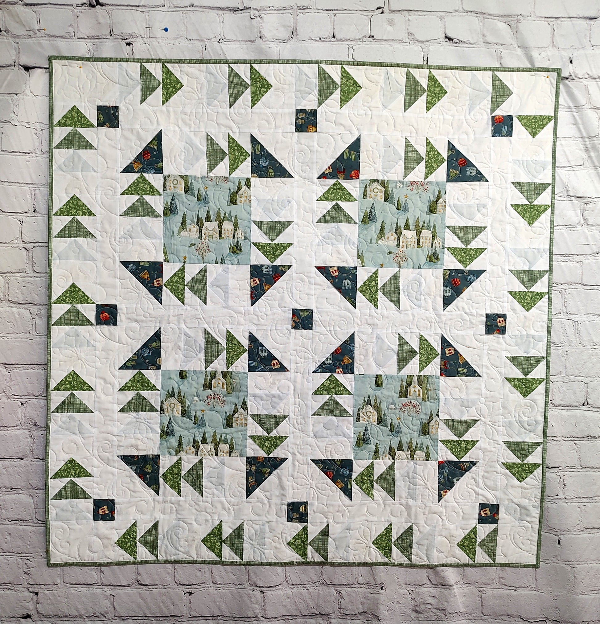 BL291 Winter Wonderland Quilt Pattern FQ and Accuquilt friendly